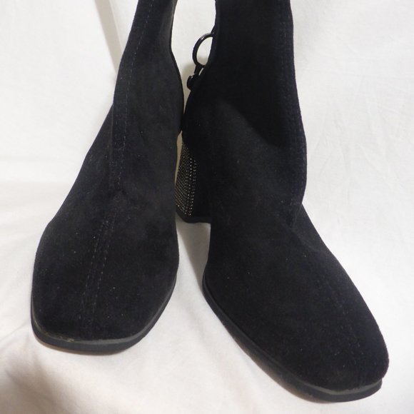 Black suede boots with rhinestones detail on the heel and on the zip pull charm - Picture 6 of 14